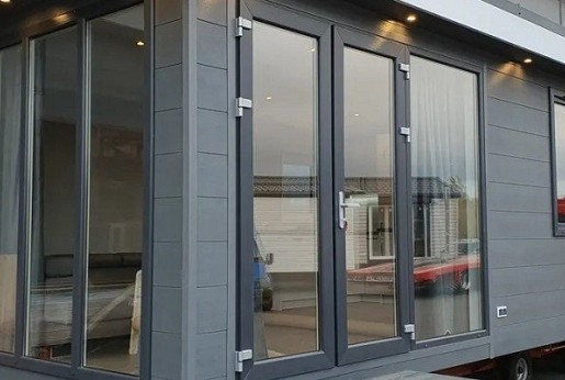 Lightweight construction house vs. mobile home: what is the difference?