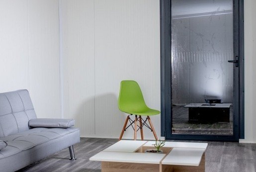 Furnishing mobile homes in a space-saving and creative way? Read on and learn more about the best built-in solutions!